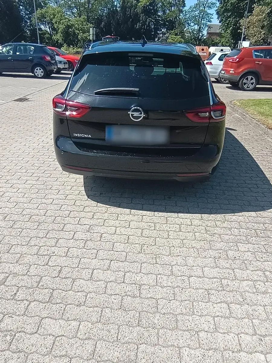 Gebraucht Opel Insignia 170 PS (125 kW) 2017 Schwarz Kombi