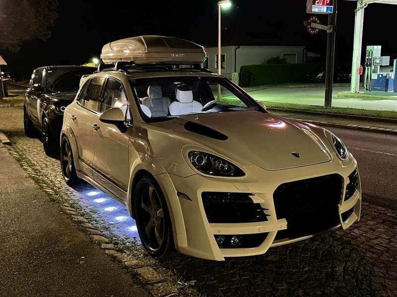Gebraucht 2011 Porsche Cayenne Turbo SUV | 32.000 € - Bild 1/4