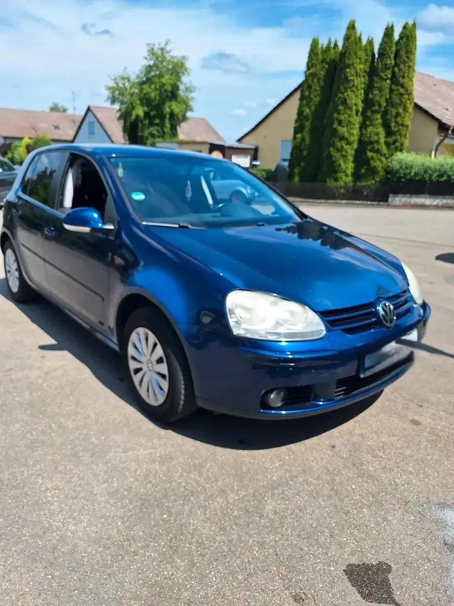 Gebraucht VW Golf V 105 PS (77 kW) 2007 Blau Kleinwagen