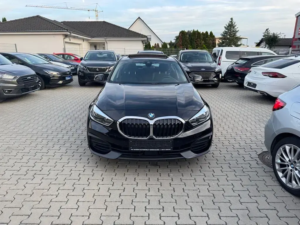 Gebraucht BMW 118 150 PS (110 kW) 2021 Schwarz Limousine