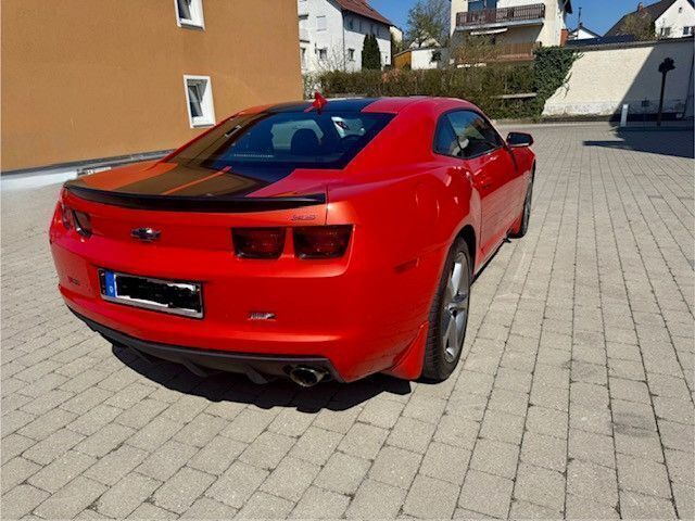 Gebraucht Chevrolet Camaro 453 PS (333 kW) 2013 Rot Coupé