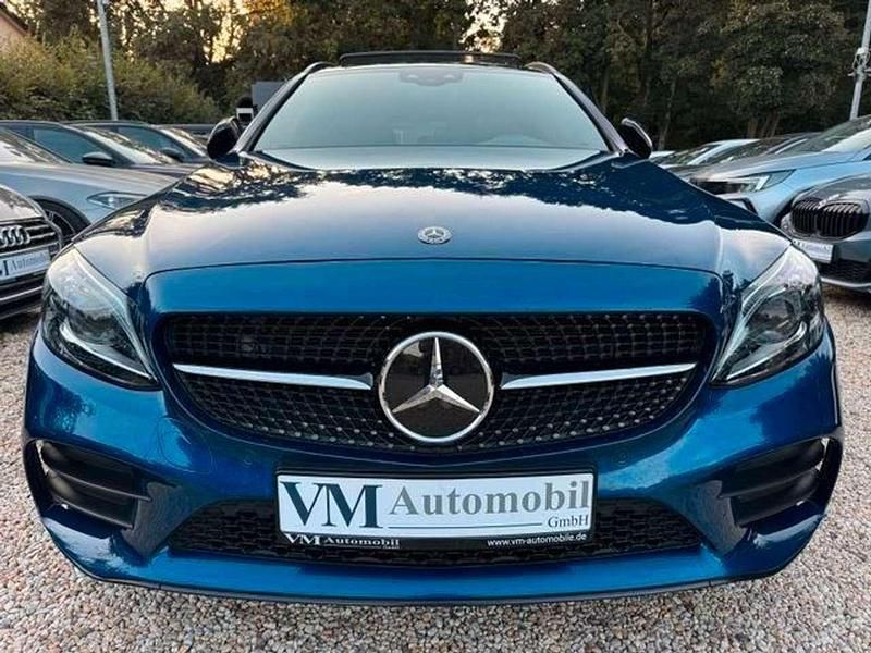 Gebraucht Mercedes C300e AMG 306 PS (225 kW) 2021 Blau Kombi