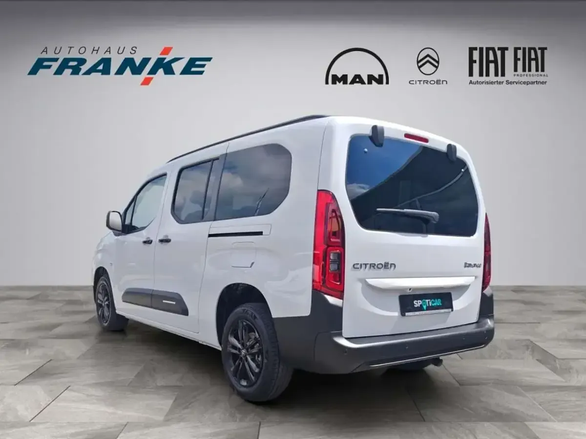 Neu Citroën e-Berlingo 102 PS (75 kW) 2026 Eisweiß Van / Kleinbus