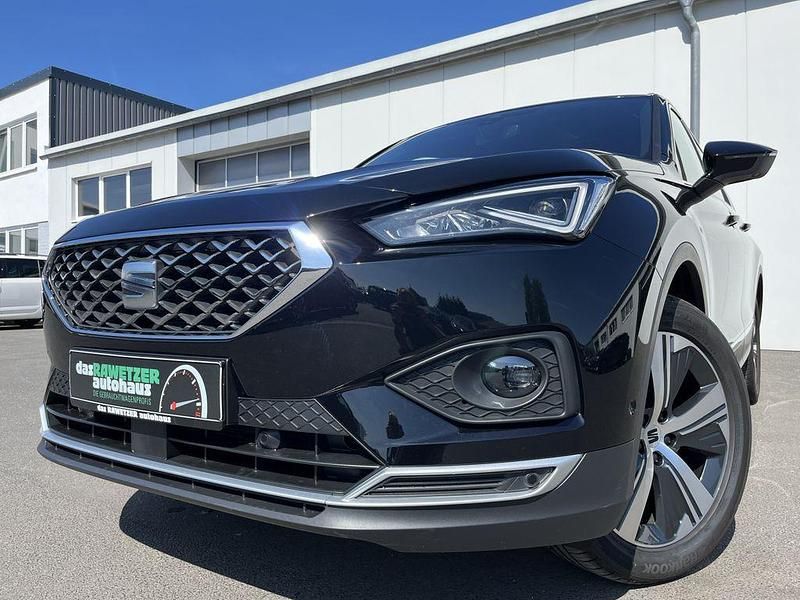 Deep schwarz Gebraucht 2022 Seat Tarraco XCELLENCE SUV | 29.140 € (Superpreis) - Bild 1/4
