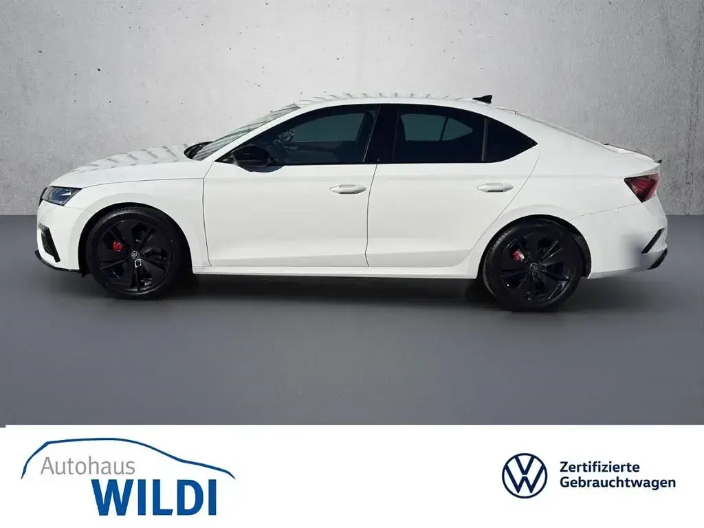 Gebraucht Skoda Octavia RS 200 PS (147 kW) 2023 Weiß Limousine