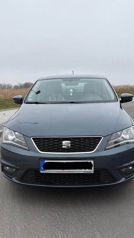 Gebraucht Seat Toledo CONNECT 90 PS (66 kW) 2016 Andere farben Kleinwagen