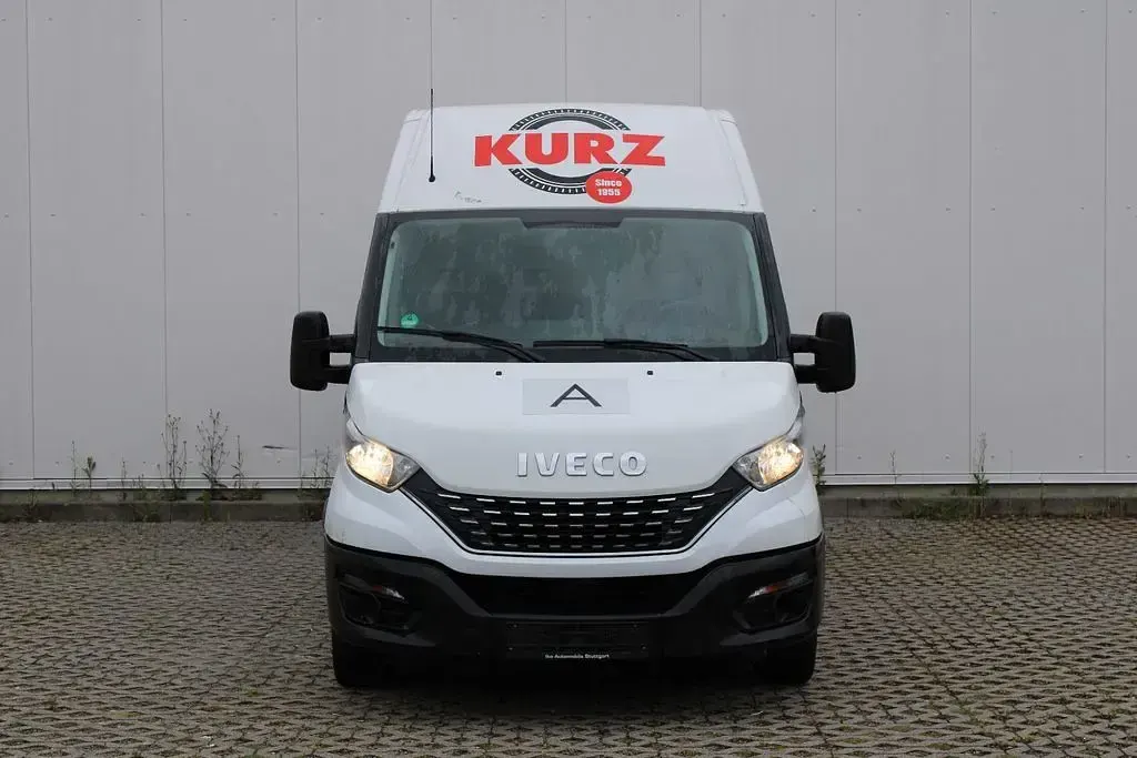 Gebraucht Iveco Daily 155 PS (114 kW) 2020 Van / Kleinbus