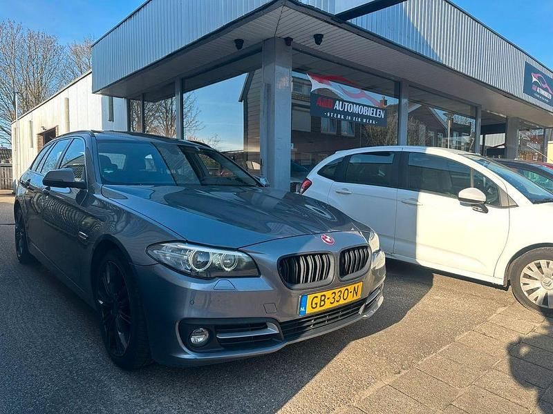 Gebraucht BMW 520 184 PS (135 kW) 2013 Silber Kombi