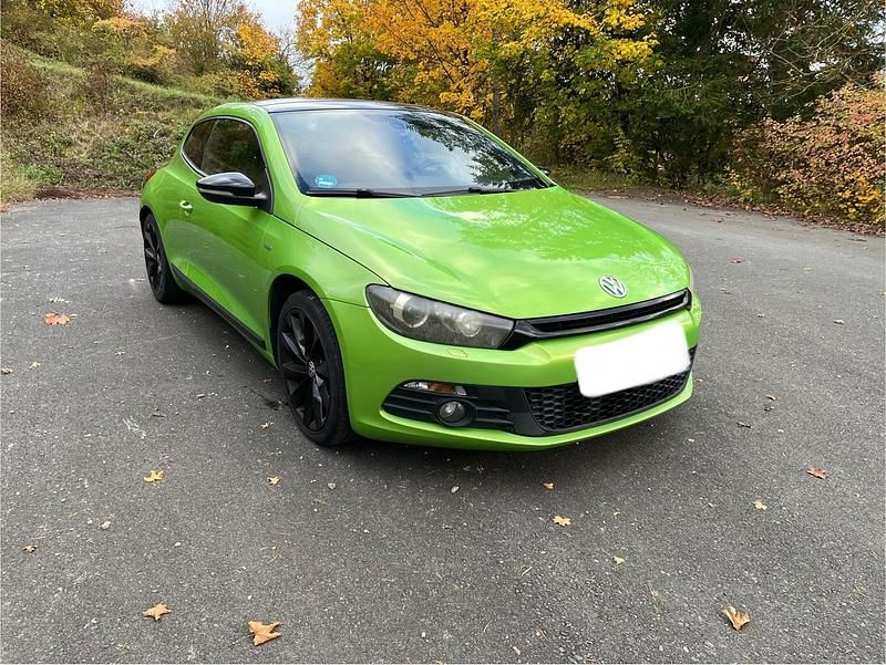 Grün Gebraucht 2012 VW Scirocco Match Coupé | 8.900 € (Fairer Preis) - Bild 1/4