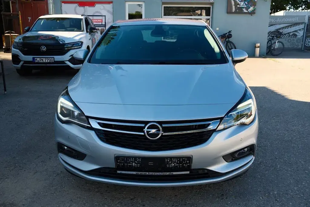 Gebraucht Opel Astra 150 PS (110 kW) 2019 Silber Limousine