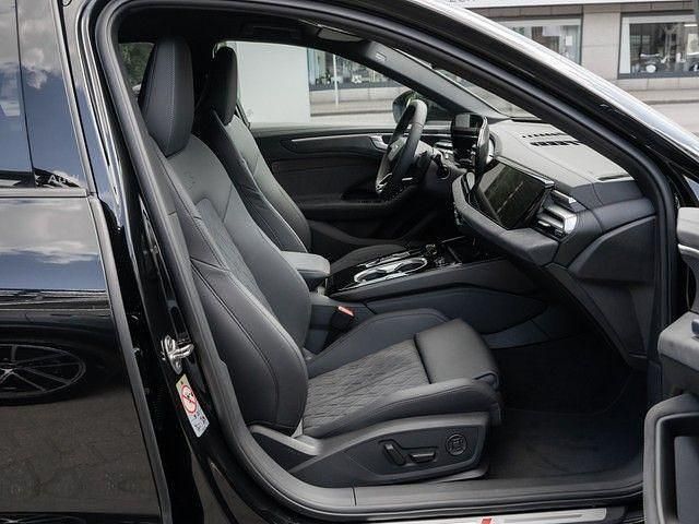 Gebraucht Audi A6 Ambiente 204 PS (150 kW) 2025 Mythosschwarz metallic Kombi