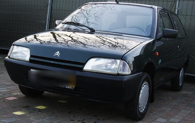 Grün Gebraucht 1995 Citroën AX Kleinwagen | 1.550 € - Bild 1/4