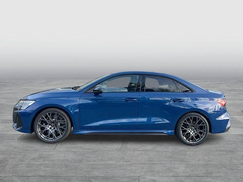 Gebraucht Audi RS3 Ambiente 400 PS (294 kW) 2024 Blau Limousine