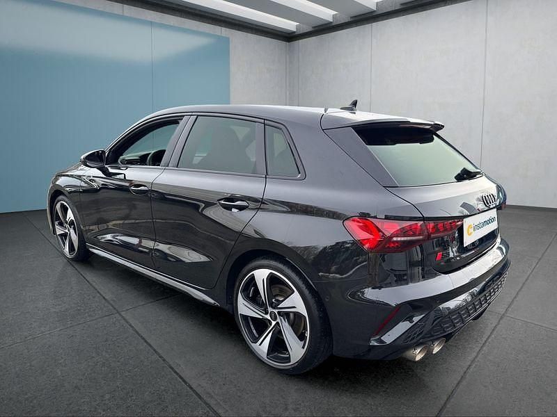 Gebraucht Audi S3 Sportback 333 PS (244 kW) 2024 Schwarz Kleinwagen