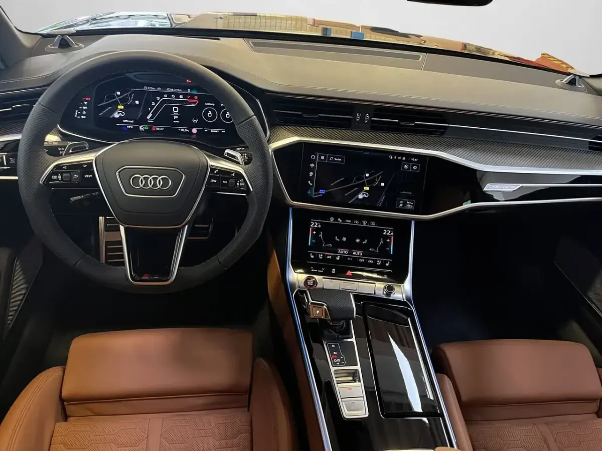Gebraucht Audi RS6 Advanced Plus 600 PS (441 kW) 2025 Mythosschwarz metallic (metallic) Kombi
