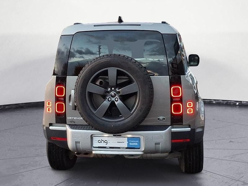 Gebraucht Land Rover Defender Dynamic 249 PS (183 kW) 2021 Silber SUV