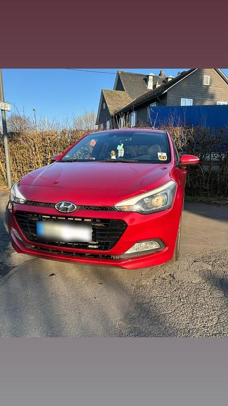 Usata Hyundai i20 Active 120 CV (88 kW) 2017 Rosso Berlina