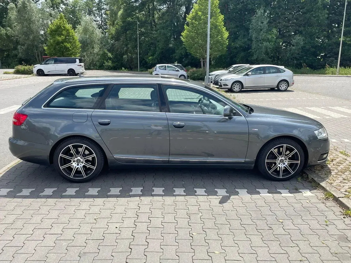 Gebraucht Audi A6 S-Line 190 PS (139 kW) 2010 Grau Kombi