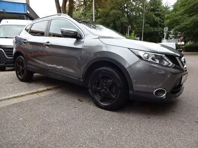 Grau Gebraucht 2014 Nissan Qashqai Tekna SUV | 8.500 € (Superpreis) - Bild 1/4