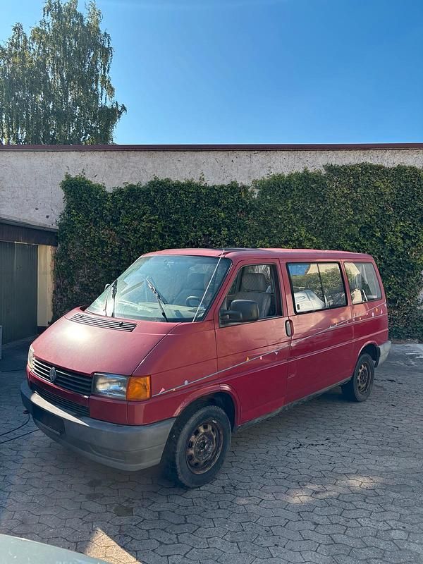 Rot Gebraucht 1992 VW T4 Van | 1.200 € - Bild 1/4