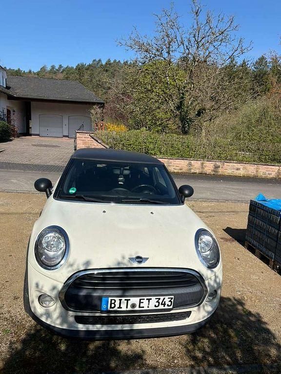 Gebraucht Mini ONE 75 PS (55 kW) 2015 Weiß Kleinwagen