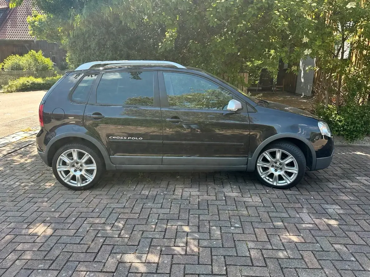 Gebraucht VW Polo Cross 80 PS (58 kW) 2007 Schwarz Kleinwagen