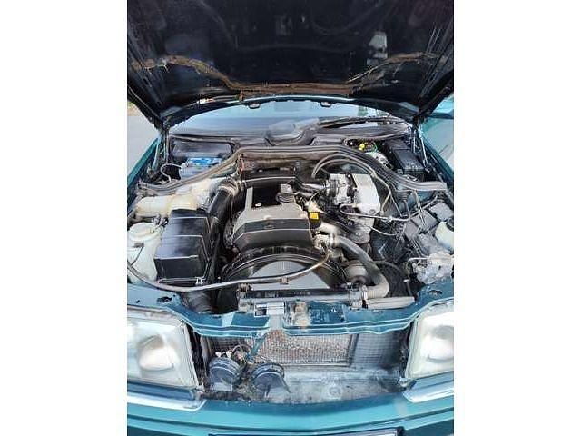 Gebraucht 1996 Mercedes E200 Kombi | 6.498 € - Bild 1/4
