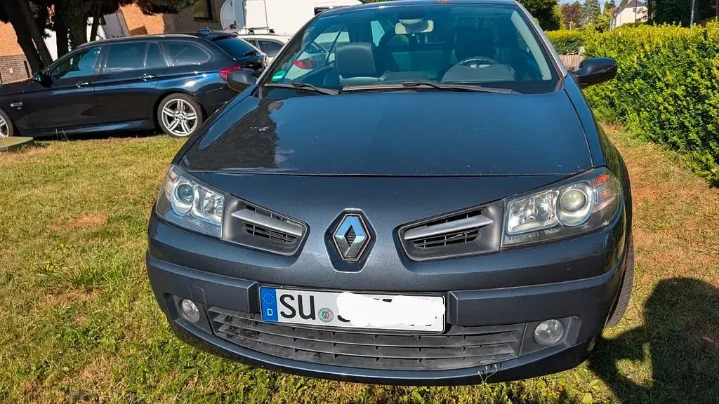 Gebraucht Renault Mégane Cabriolet 111 PS (81 kW) 2010 Grau Cabrio