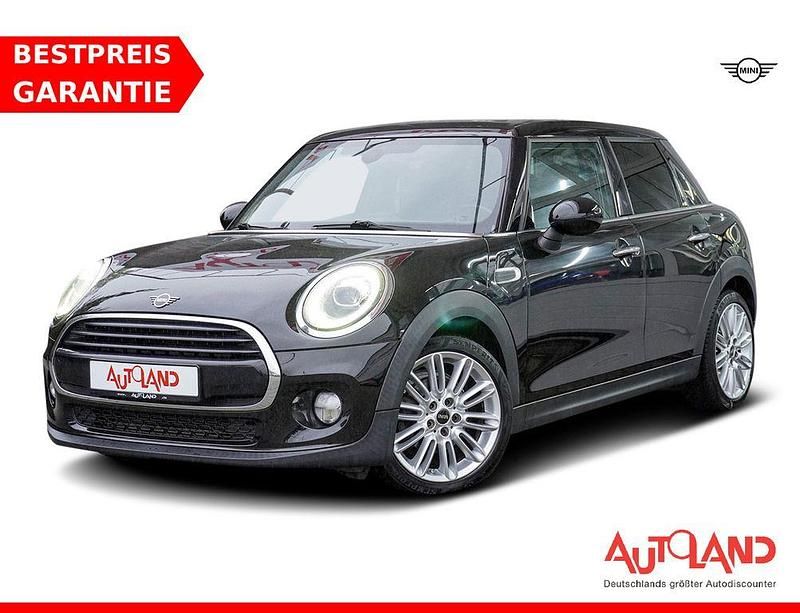 Schwarz Gebraucht 2019 Mini Cooper Kleinwagen | 18.990 € (Etwas zu teuer) - Bild 1/4