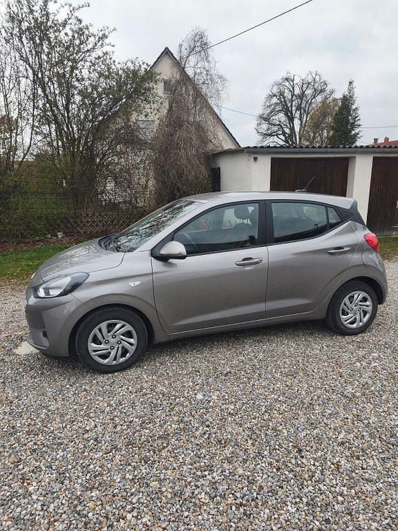 Gebraucht Hyundai i10 67 PS (49 kW) 2021 Kleinwagen