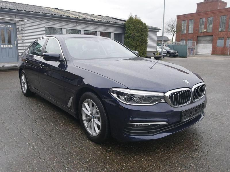 Gebraucht BMW 530e 184 PS (135 kW) 2019 Blau Limousine