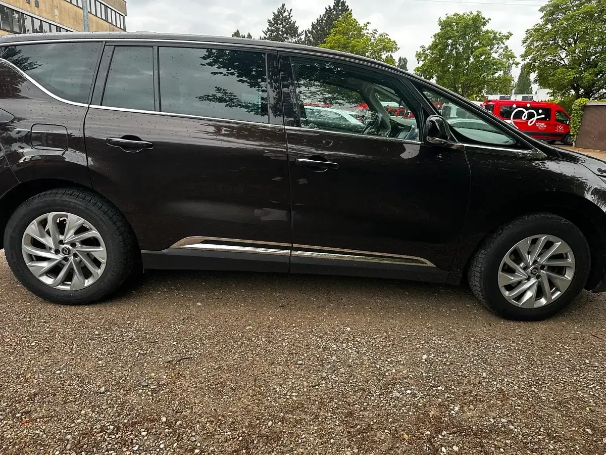 Gebraucht Renault Espace 160 PS (117 kW) 2016 Braun Van / Kleinbus
