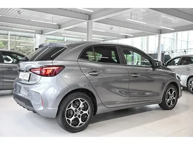 Gebraucht MG MG3 Luxury 194 PS (142 kW) 2026 Grau Kleinwagen