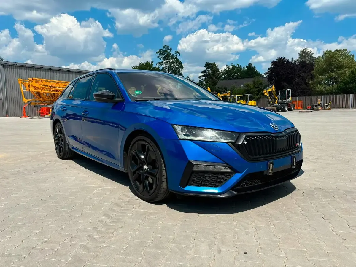 Gebraucht Skoda Octavia RS 200 PS (147 kW) 2021 Blau Kombi