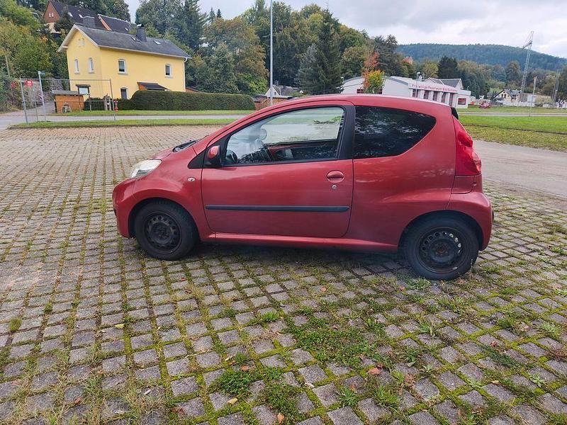 Gebraucht Peugeot 107 Filou 68 PS (50 kW) 2008 Orange Kleinwagen