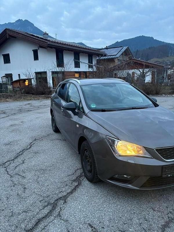 Gebraucht Seat Ibiza ST Sun 105 PS (77 kW) 2015 Grau Kombi