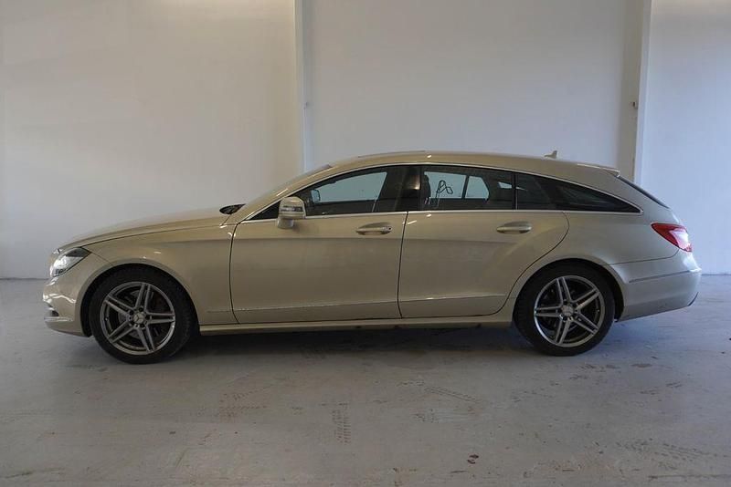 Gebraucht Mercedes CLS350 Shooting Brake 265 PS (194 kW) 2013 Beige Kombi