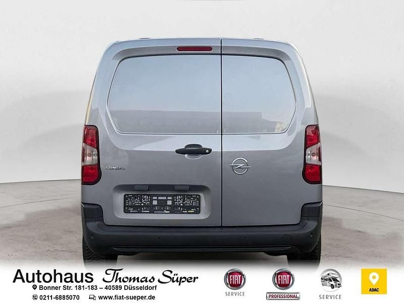 Gebraucht Opel Combo Edition 102 PS (75 kW) 2023 Kontrast grau/quarz silber Van / Kleinbus