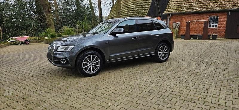 Gebraucht Audi Q5 S-Line 258 PS (189 kW) 2015 Grau SUV