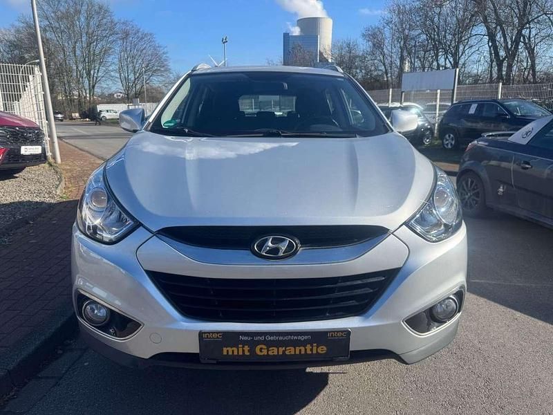 Gebraucht Hyundai ix35 Edition 135 PS (99 kW) 2013 Silber SUV