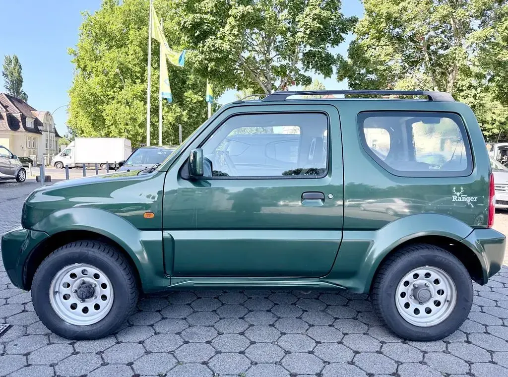 Gebraucht Suzuki Jimny Club 86 PS (63 kW) 2010 Grün SUV