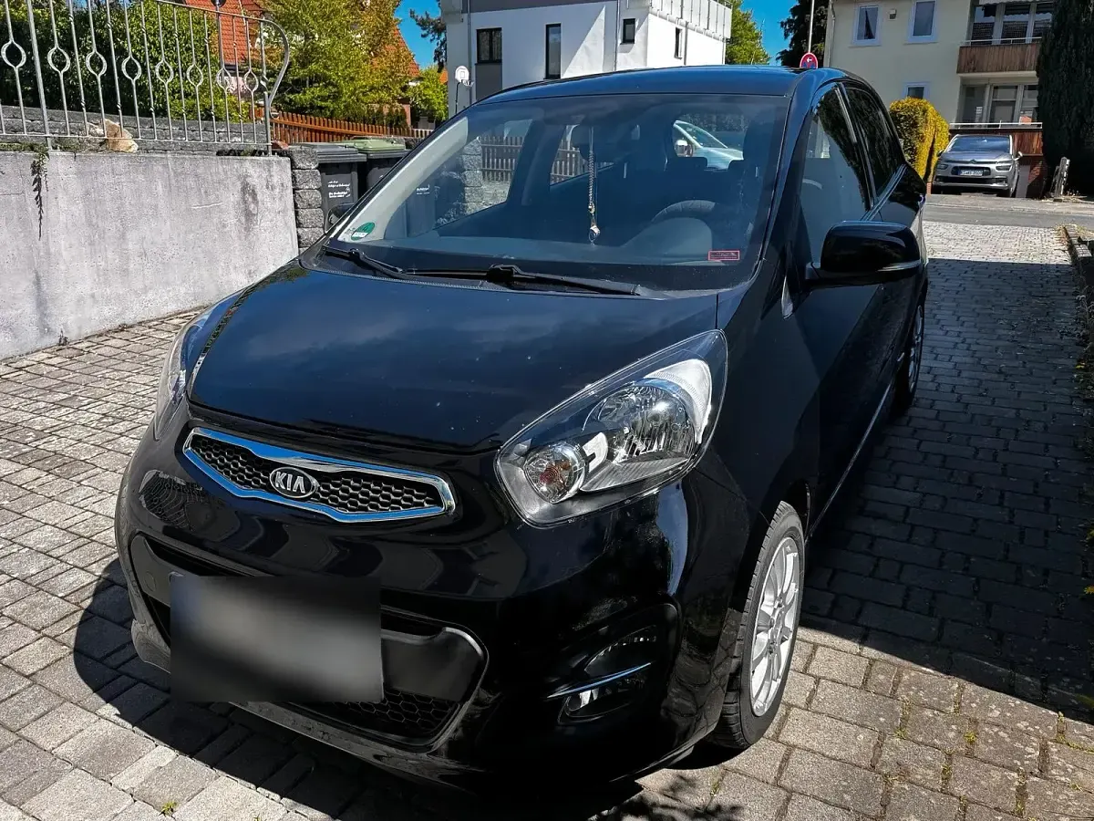 Gebraucht Kia Picanto 87 PS (63 kW) 2014 Schwarz Kleinwagen