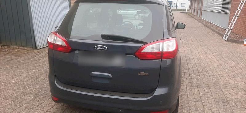 Gebraucht Ford Grand C-Max 140 PS (102 kW) 2011 Van / Kleinbus