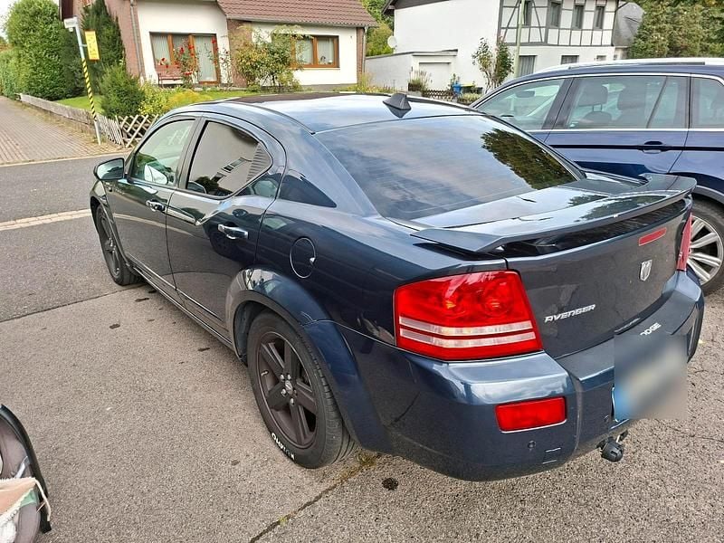 Blau Gebraucht 2009 Dodge Avenger SXT Limousine | 2.999 € - Bild 1/4