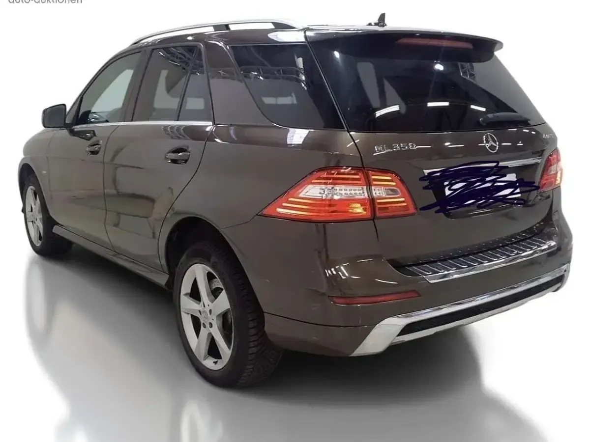 Gebraucht Mercedes ML350 306 PS (225 kW) 2012 Citrinbraun SUV