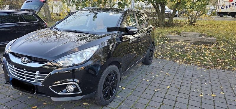 Schwarz Gebraucht 2013 Hyundai ix35 SUV | 9.999 € (Fairer Preis) - Bild 1/4