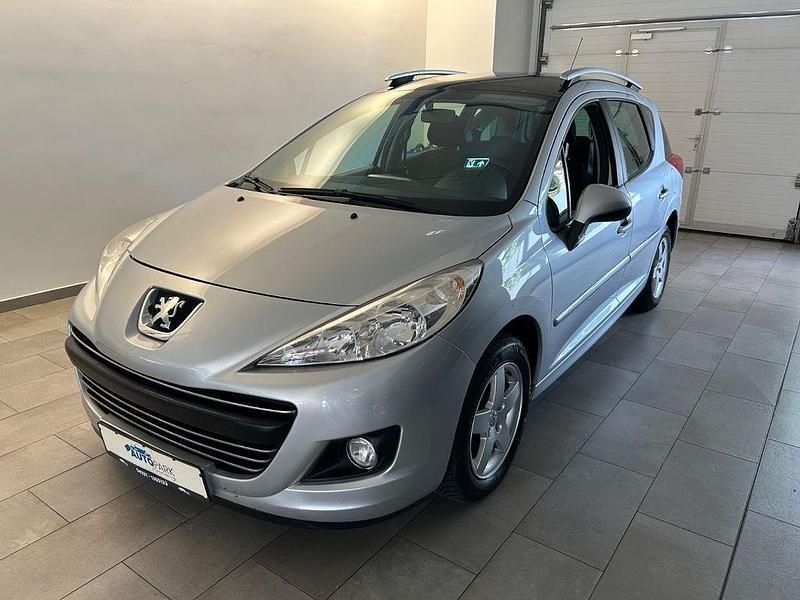 Silber Gebraucht 2010 Peugeot 207 Premium Kombi | 3.980 € (Fairer Preis) - Bild 1/4