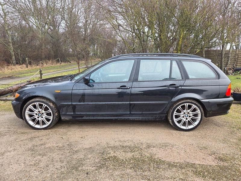 Gebraucht BMW 320 150 PS (110 kW) 2003 Schwarz Kombi