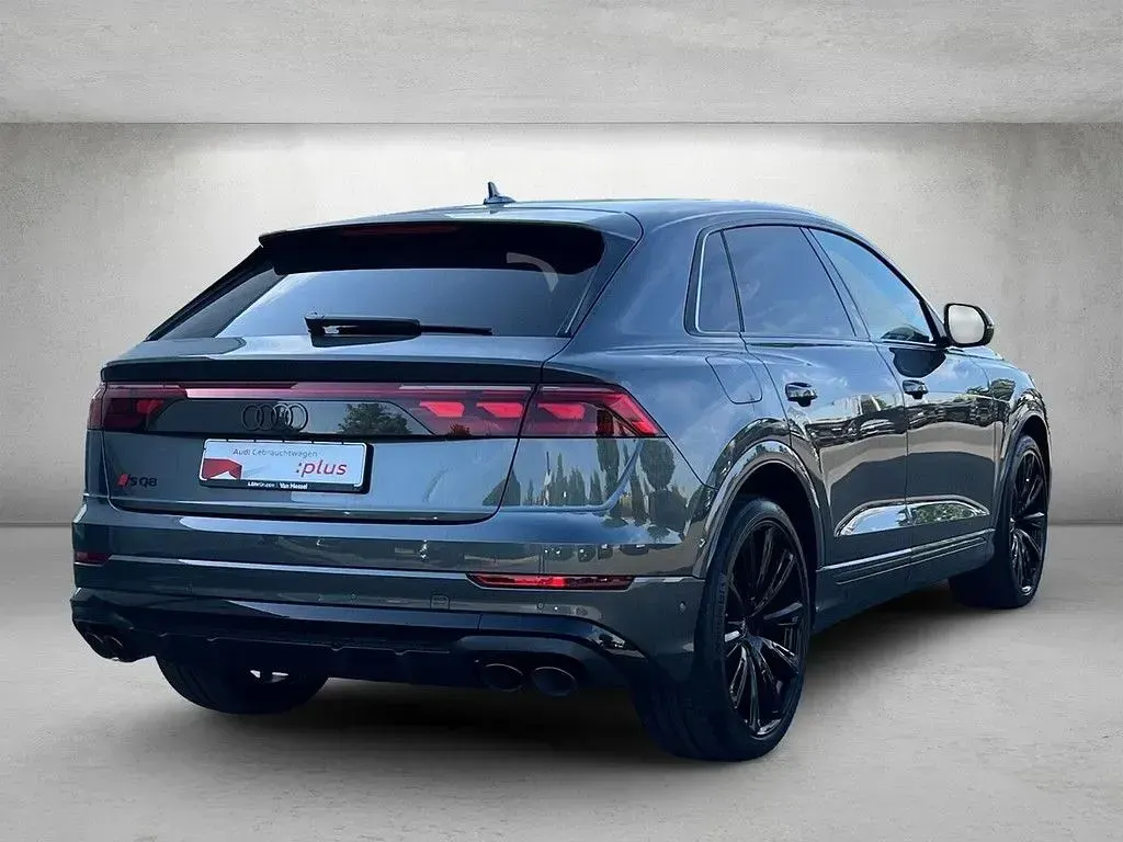 Gebraucht Audi SQ8 Sport 507 PS (372 kW) 2025 Daytonagrau perleffekt SUV