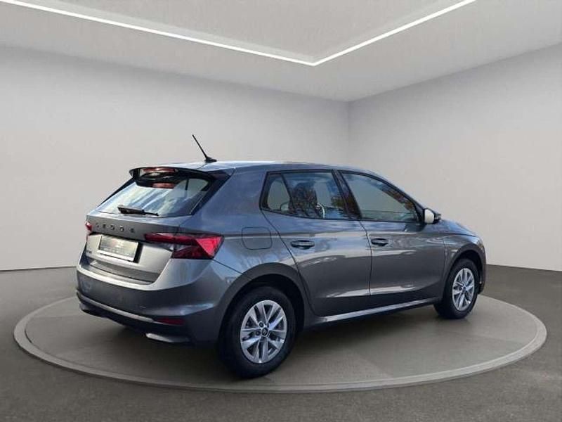 Neu Skoda Fabia Selection 116 PS (85 kW) 2026 Graphitegrau metallic Limousine